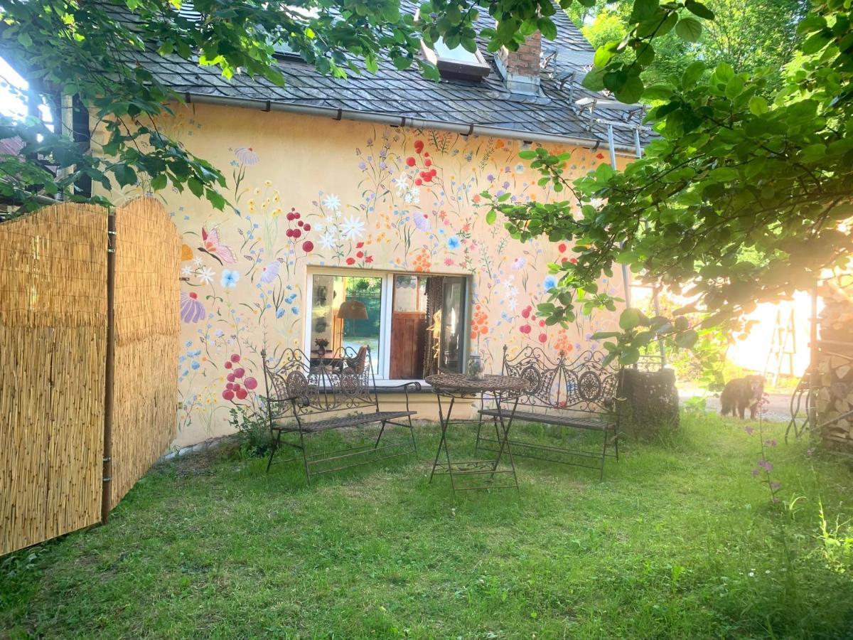 Kleine Kunstremise Mit Holzofen Burg Freienfels Lejlighed Weinbach Eksteriør billede